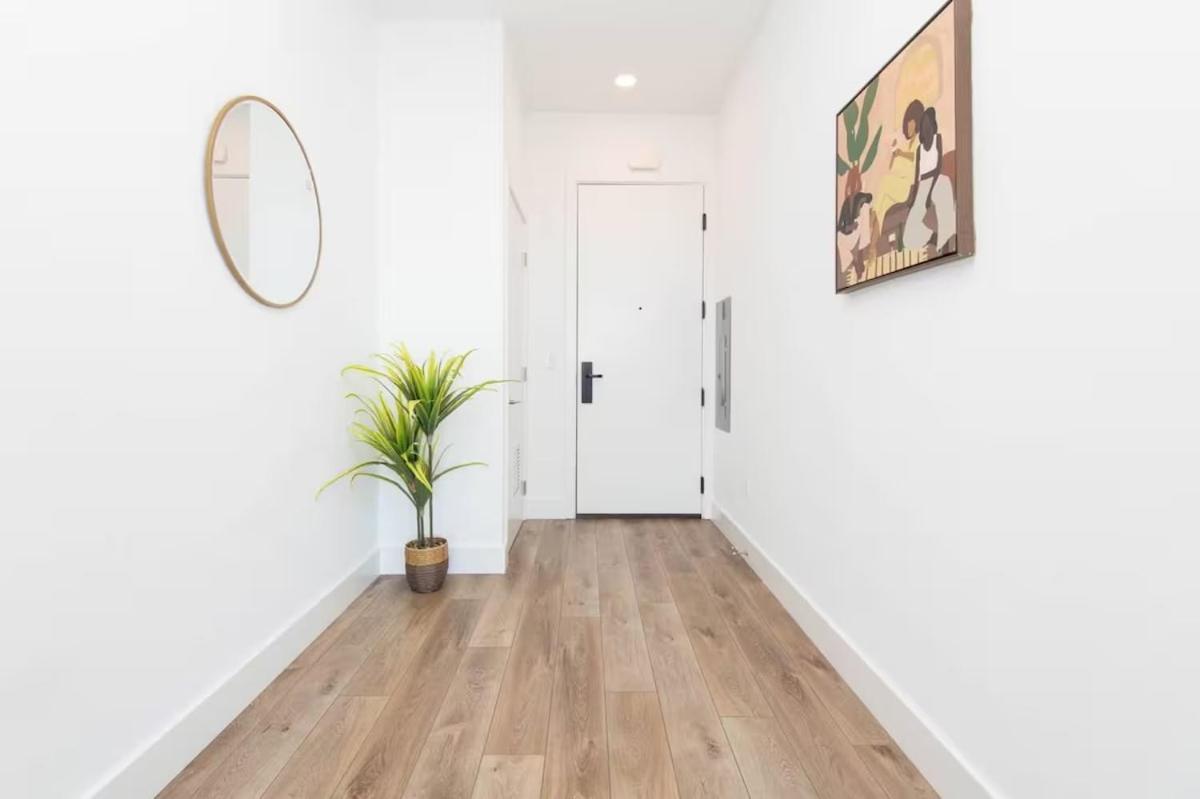 Apartment Spacious 2 Bedroom Penthouse With Patio And Amazing Views In Venice And Marina Del Rey Los Angeles
